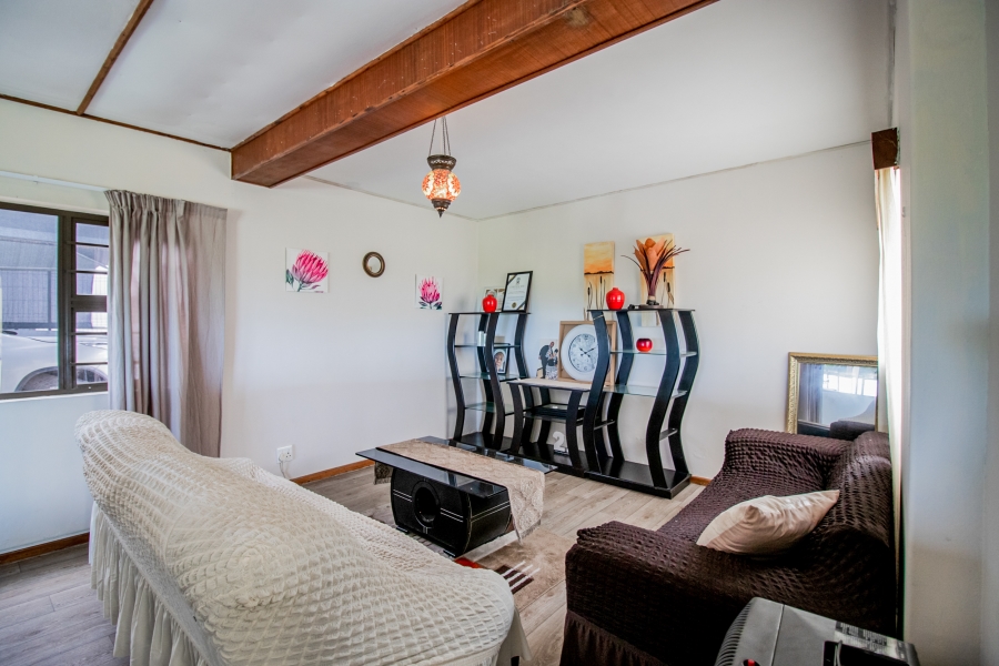4 Bedroom Property for Sale in Baysville Eastern Cape